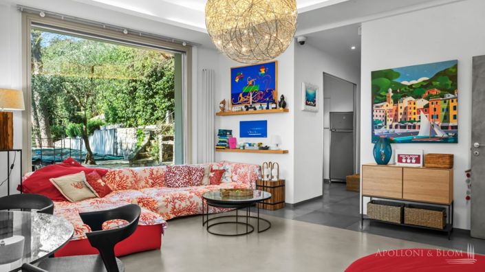 Image No.8-4 Bed Country House for sale