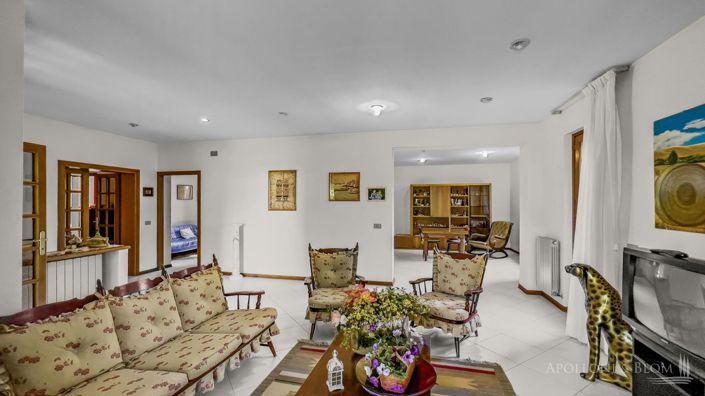 Image No.22-3 Bed Villa for sale