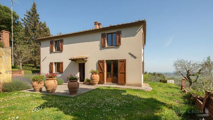 Image No.5-5 Bed Apartment for sale