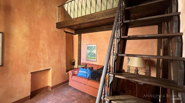 Image No.18-4 Bed Apartment for sale