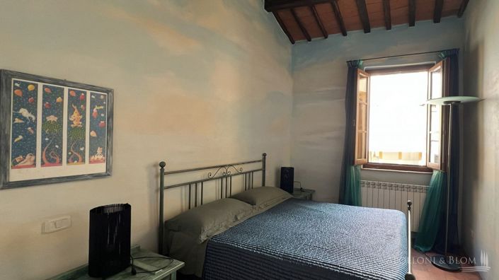 Image No.23-4 Bed Apartment for sale