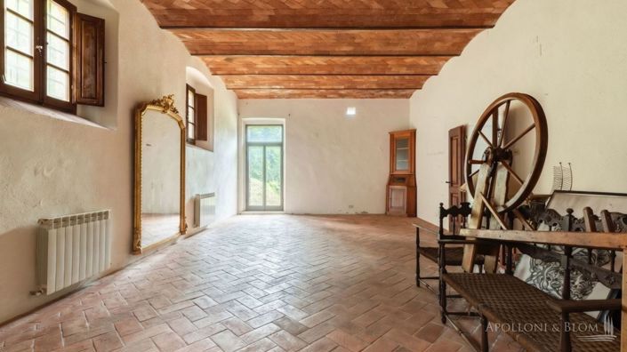Image No.5-6 Bed Apartment for sale