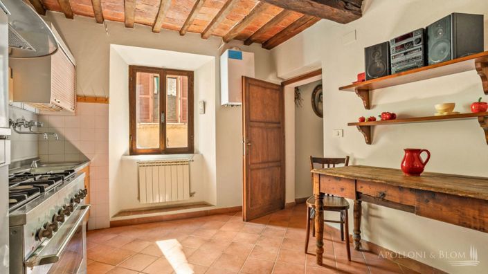 Image No.10-2 Bed Apartment for sale