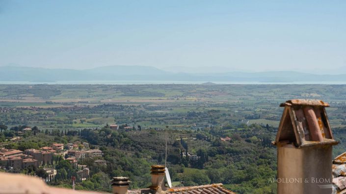 Image No.19-2 Bed Apartment for sale