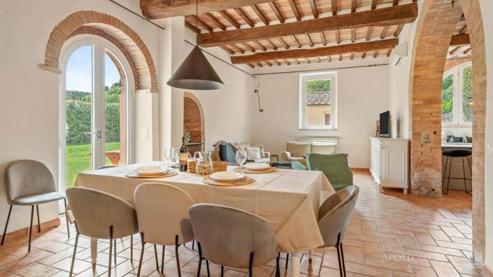 Image No.10-6 Bed Villa for sale