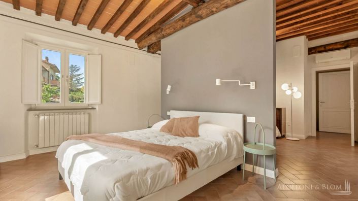 Image No.25-6 Bed Villa for sale