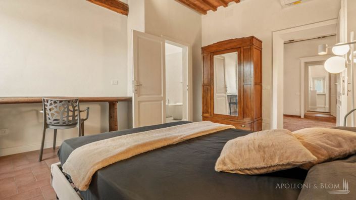 Image No.27-6 Bed Villa for sale