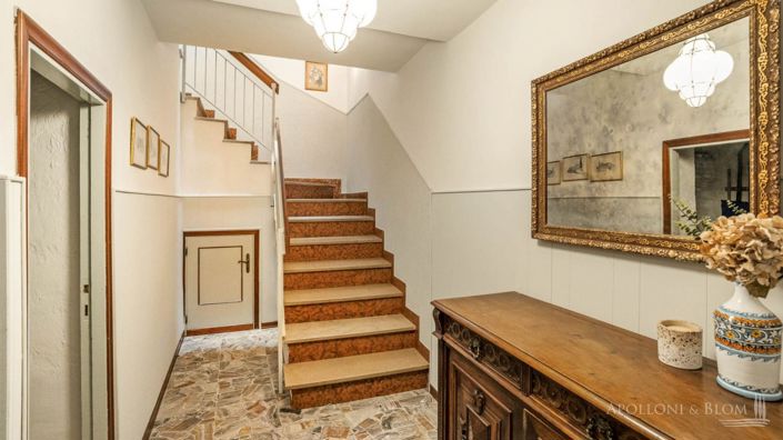 Image No.28-2 Bed Apartment for sale