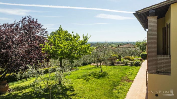 Image No.18-6 Bed Villa for sale
