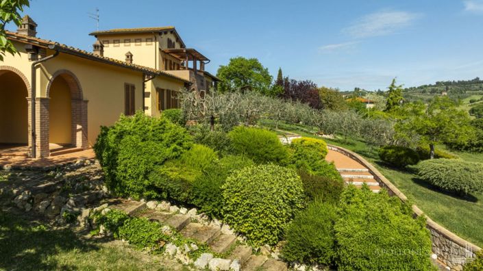 Image No.19-6 Bed Villa for sale
