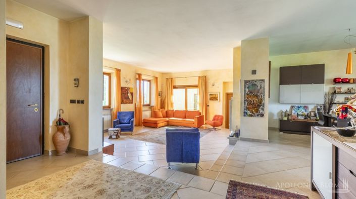 Image No.24-6 Bed Villa for sale