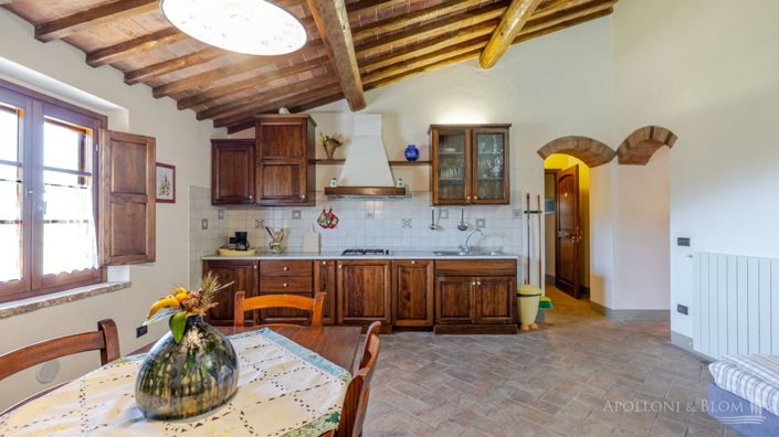 Image No.27-9 Bed Apartment for sale