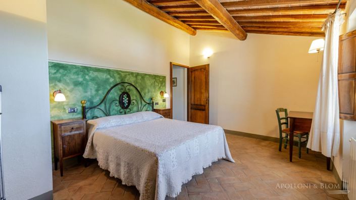 Image No.30-9 Bed Apartment for sale