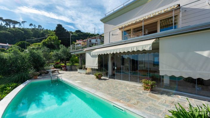 Image No.26-5 Bed Villa for sale