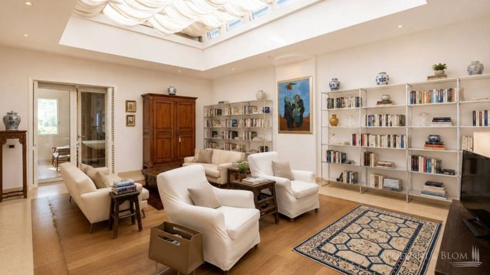 Image No.5-5 Bed Villa for sale