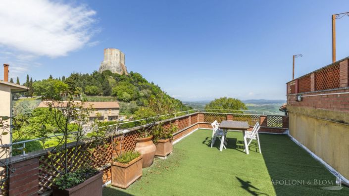 Image No.8-5 Bed Apartment for sale