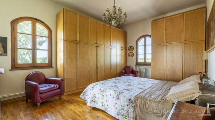 Image No.14-4 Bed Villa for sale