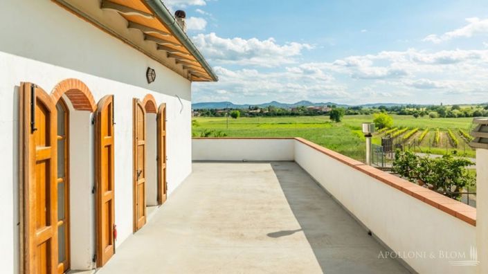 Image No.18-4 Bed Villa for sale