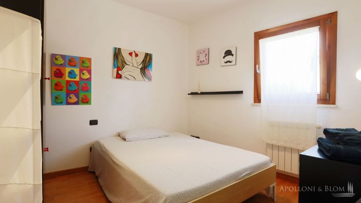 Image No.13-2 Bed Apartment for sale