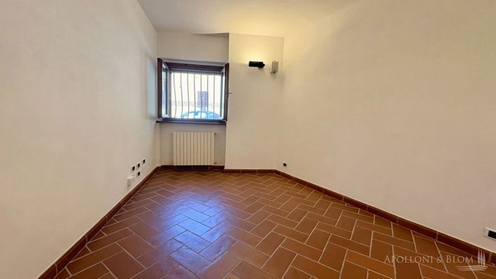 Image No.19-2 Bed Apartment for sale
