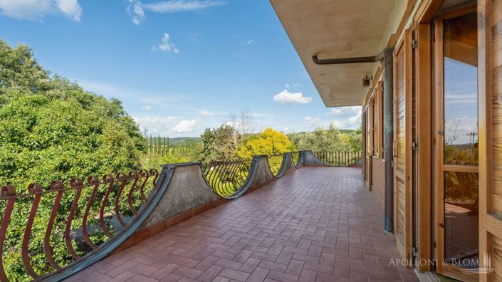 Image No.15-5 Bed Villa for sale
