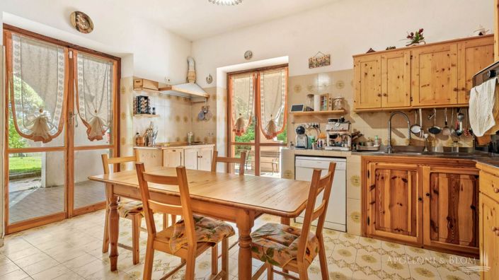 Image No.7-5 Bed Villa for sale
