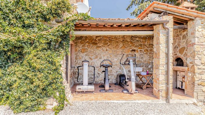 Image No.22-5 Bed Apartment for sale