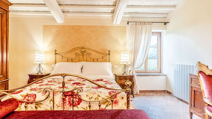 Image No.7-5 Bed Apartment for sale