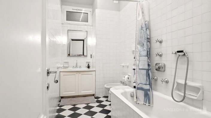 Image No.20-2 Bed Apartment for sale