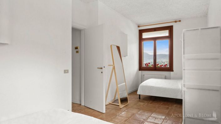 Image No.23-3 Bed Apartment for sale
