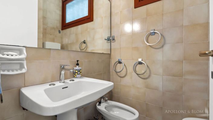 Image No.27-3 Bed Apartment for sale