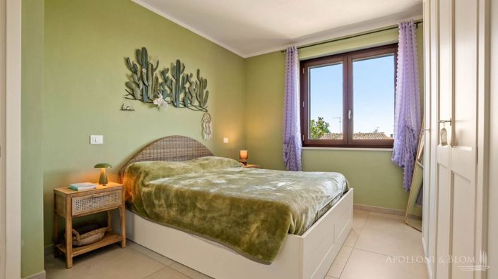 Image No.13-2 Bed Apartment for sale