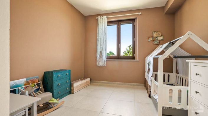 Image No.28-2 Bed Apartment for sale