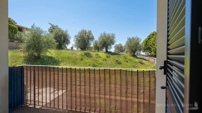 Image No.30-2 Bed Apartment for sale