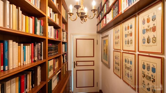 Image No.3-4 Bed Villa for sale
