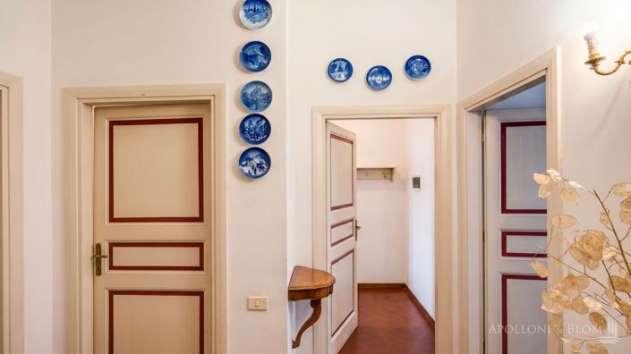 Image No.5-4 Bed Villa for sale
