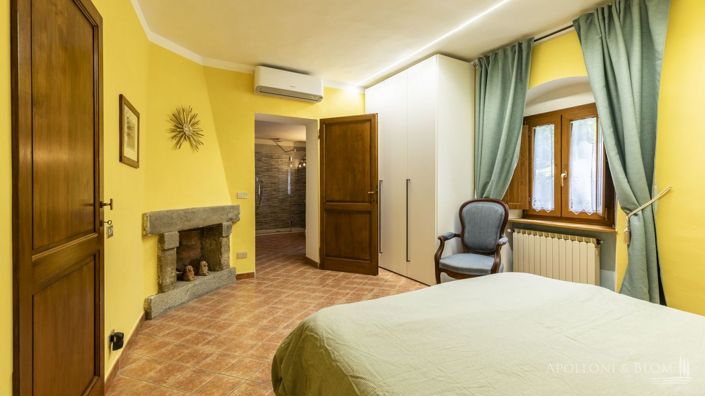 Image No.30-5 Bed Apartment for sale