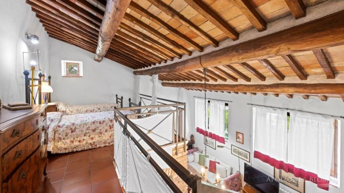 Image No.24-4 Bed Apartment for sale