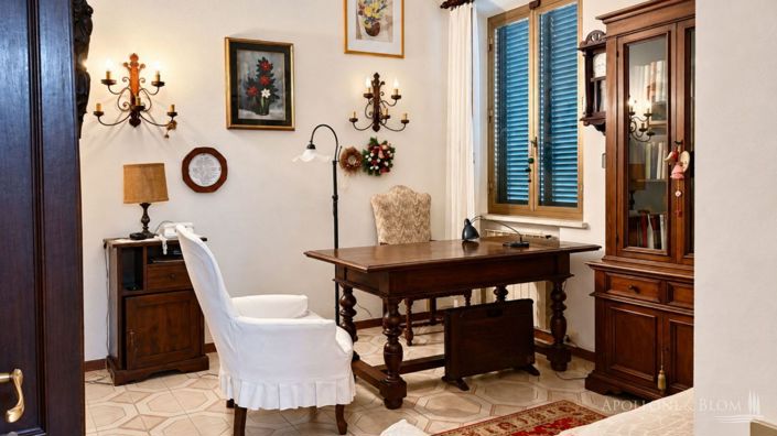 Image No.11-3 Bed Villa for sale
