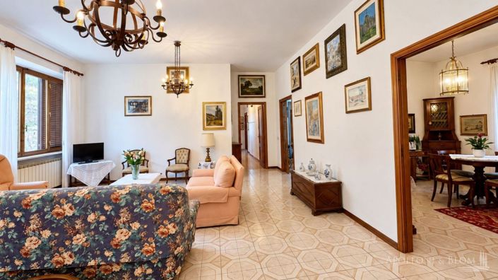 Image No.9-3 Bed Villa for sale