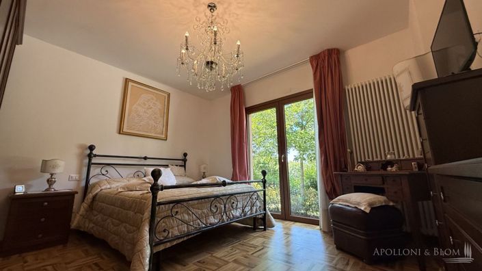 Image No.18-3 Bed Villa for sale