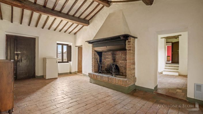 Image No.8-5 Bed Apartment for sale