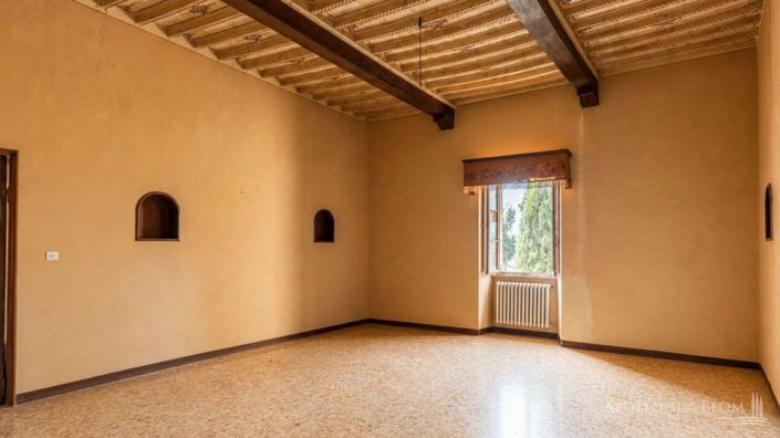 Image No.11-Appartement de 12 chambres à vendre à Montalcino