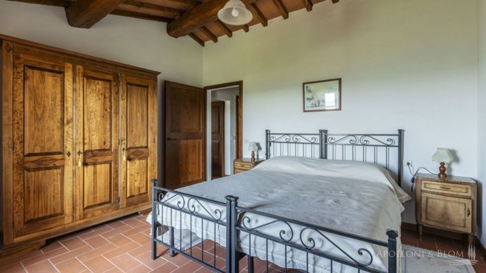 Image No.20-Appartement de 12 chambres à vendre à Greve in Chianti