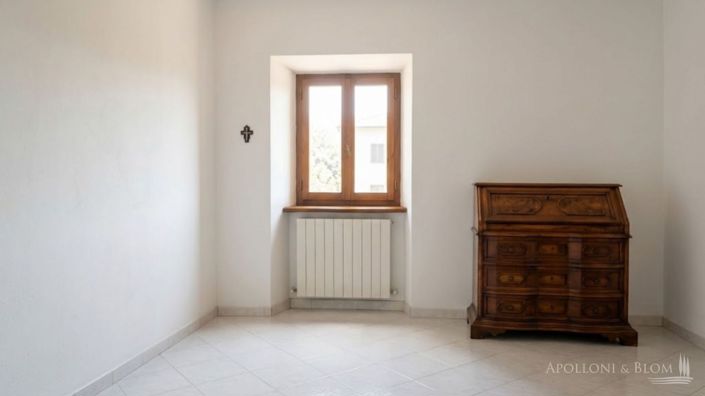 Image No.9-3 Bed Apartment for sale