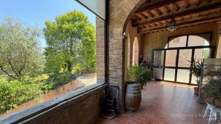 Image No.2-Appartement de 2 chambres à vendre à Siena