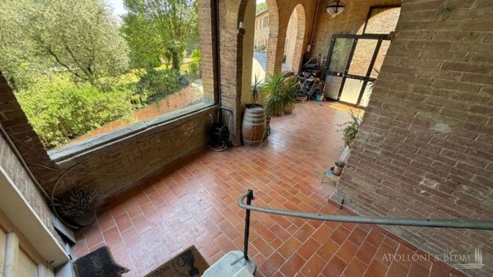 Image No.4-Appartement de 2 chambres à vendre à Siena