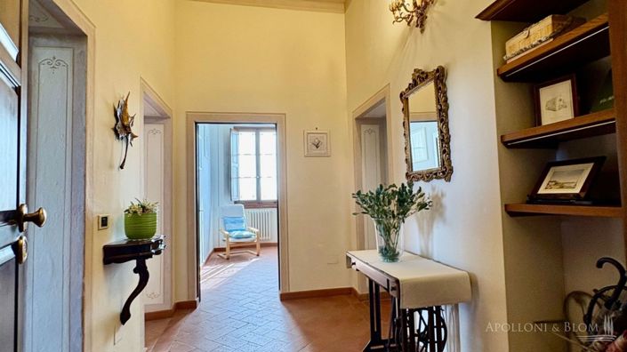 Image No.12-3 Bed Apartment for sale