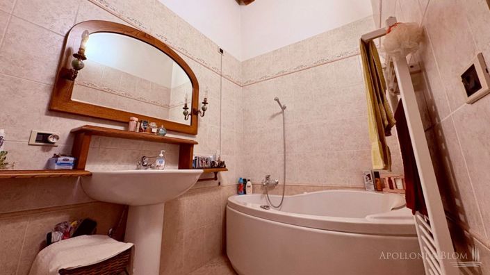 Image No.17-3 Bed Apartment for sale