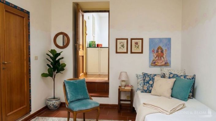 Image No.10-2 Bed Apartment for sale